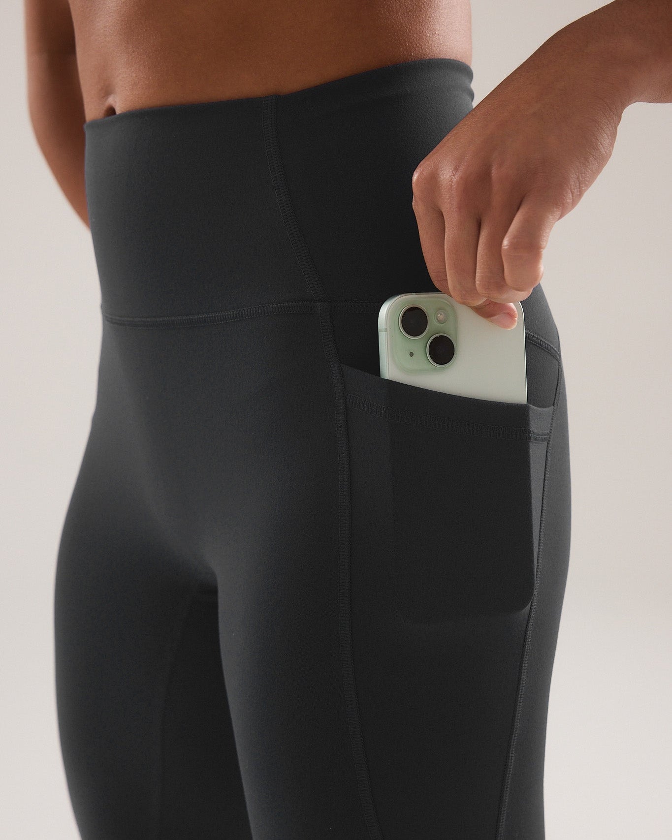 Contour Pocket Leggings (Full 24") in Stepper