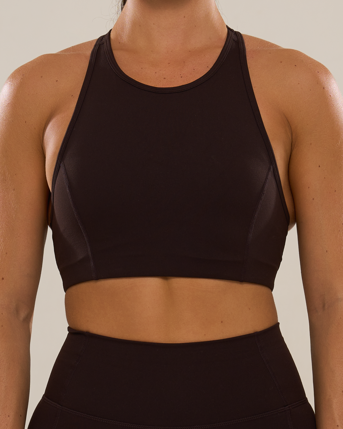 Hybrid Racer Bra in Ganache
