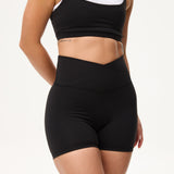 V Shorts (Mini 4") in Black Sesame