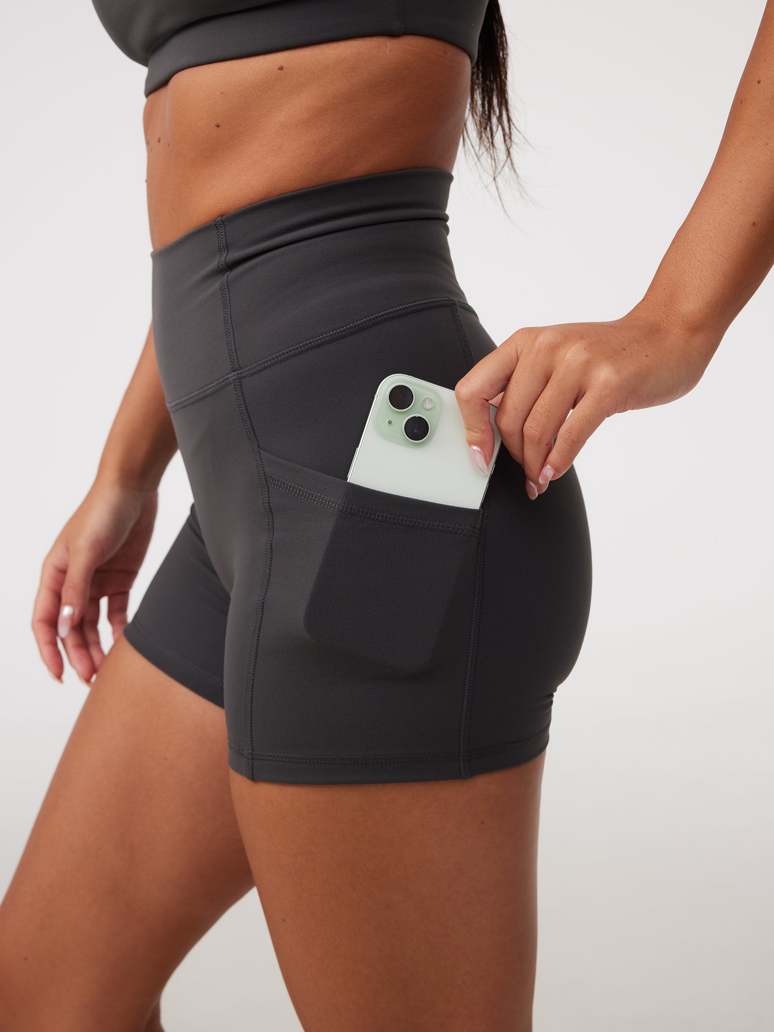 Pocket Shorts (Mini 4") in Stepper