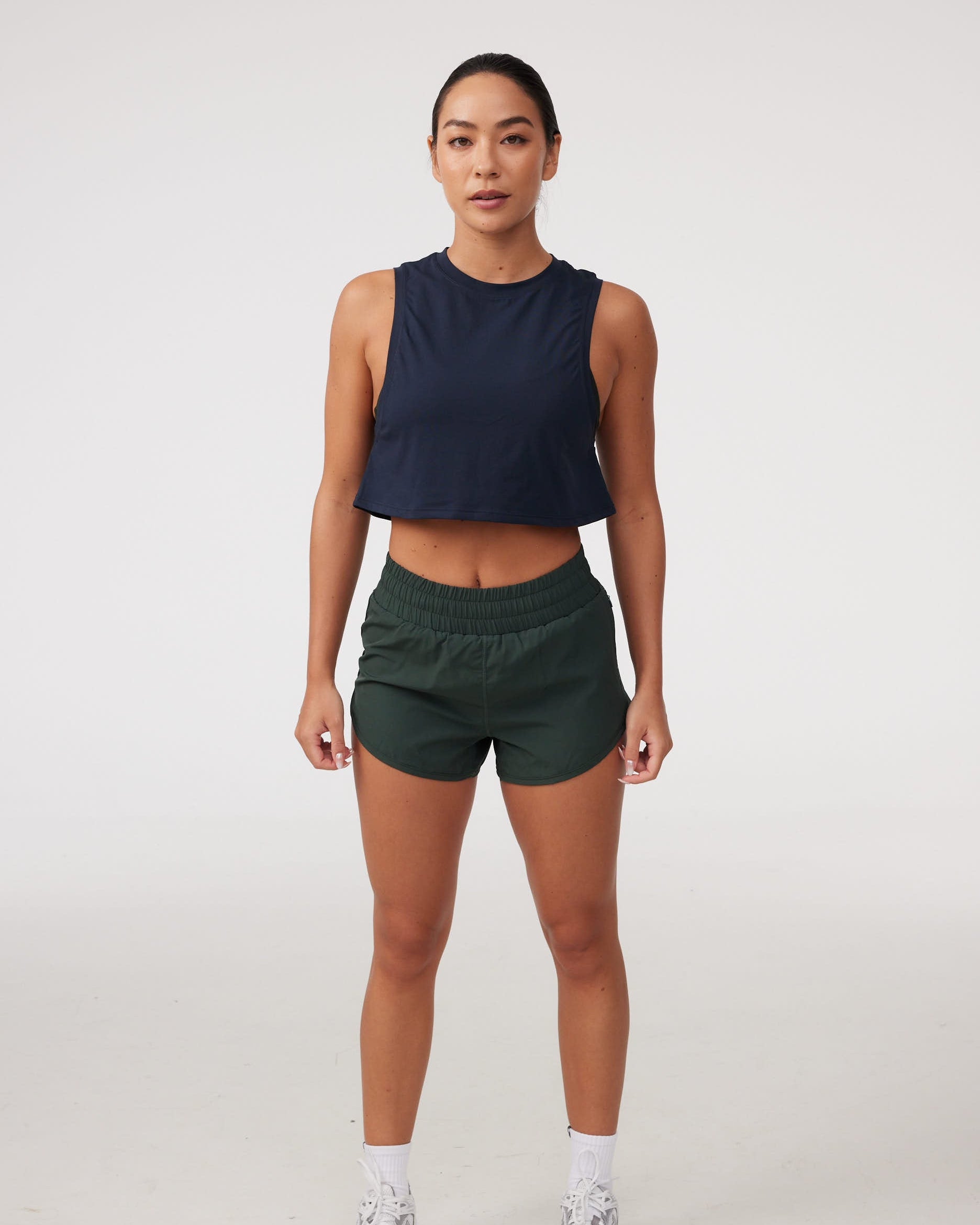 [ALMOST PERFECT] Sport Crop Tank