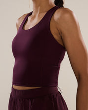 Run Strong Longline Bra in Winetasting