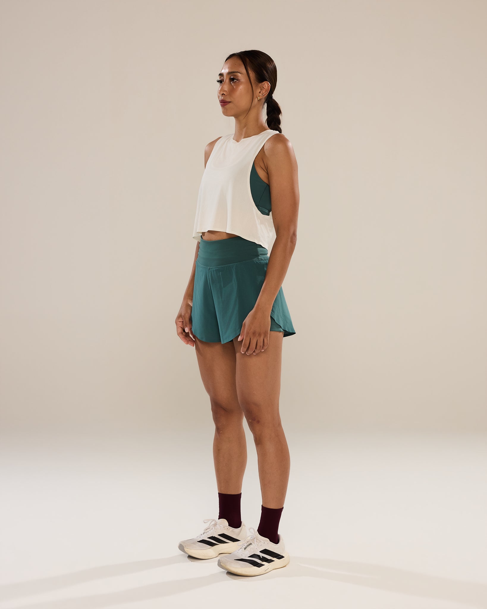 Easy Run Crop Tank in Onyx