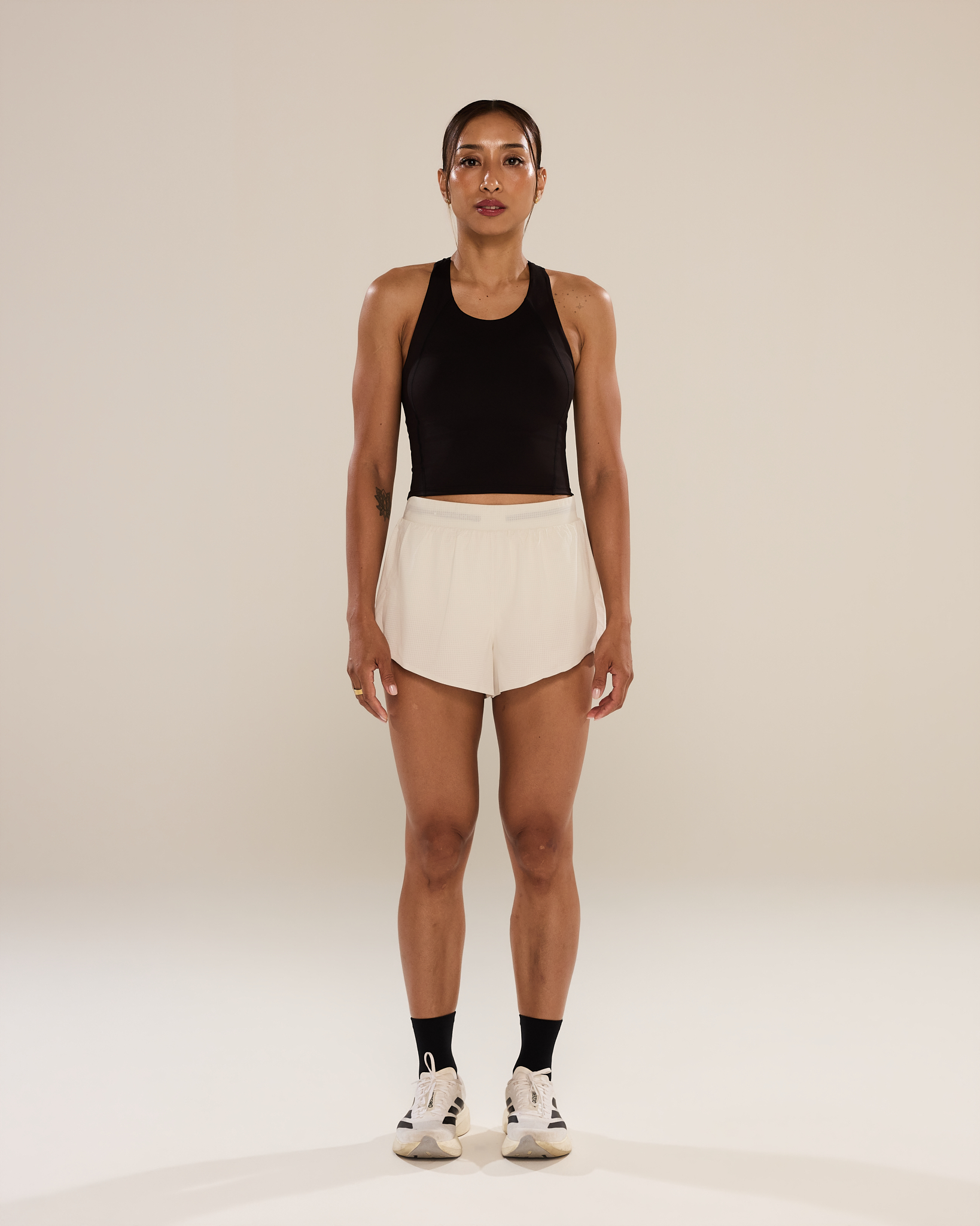 Hold The Pace Shorts in Onyx