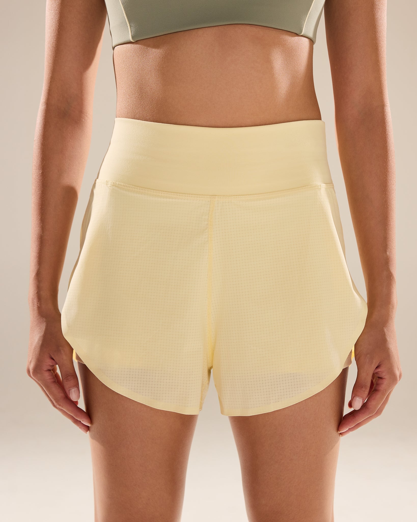 Run Shorts 3" in Lemony