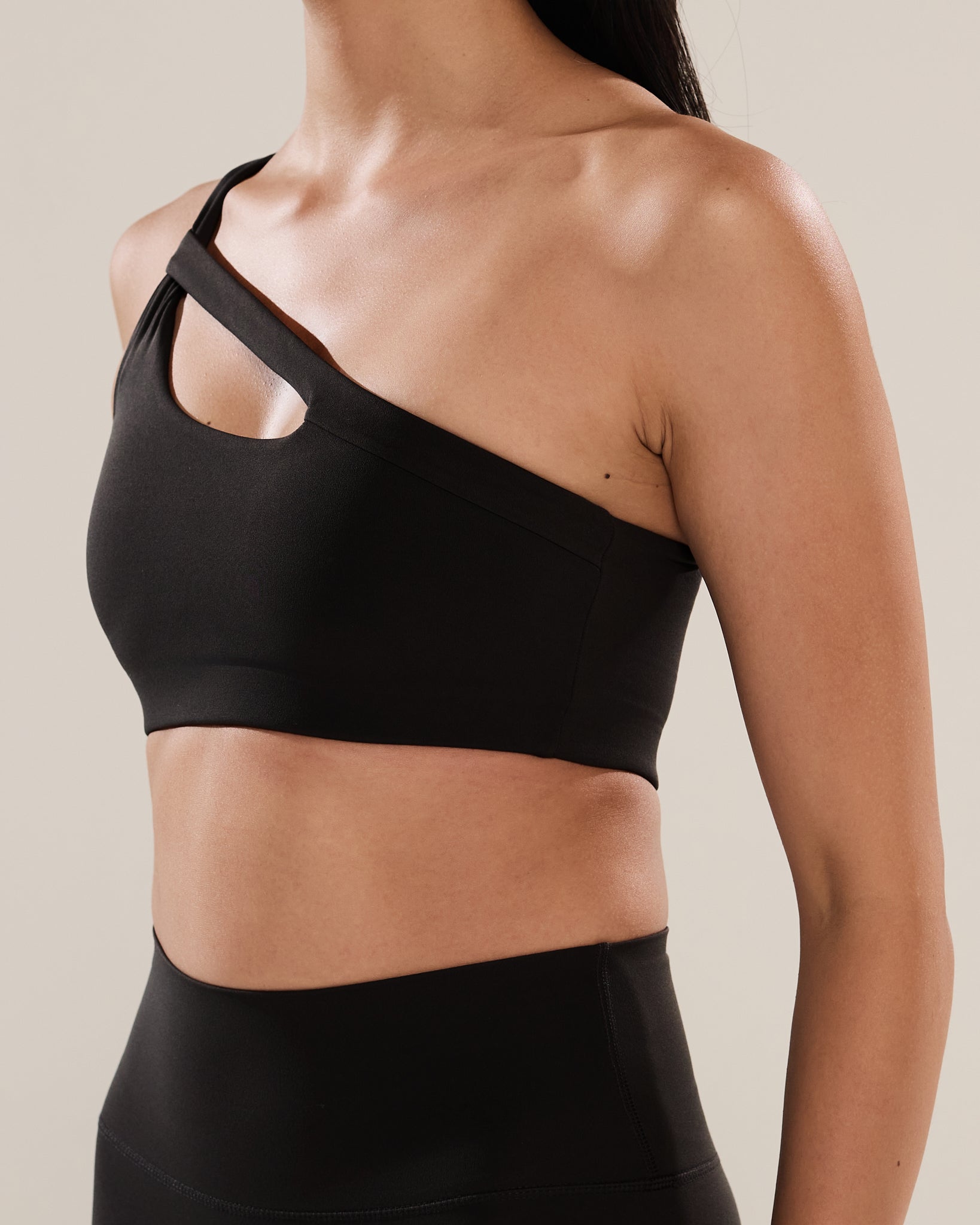 Toga-Leggings-Black-5.jpg