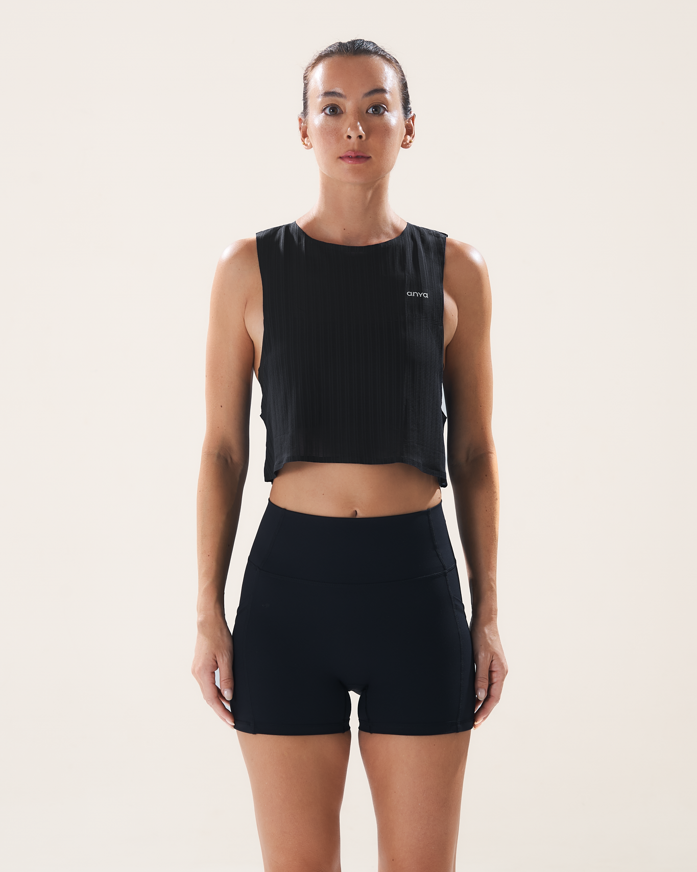 Easy Run Crop Tank in Black Sesame