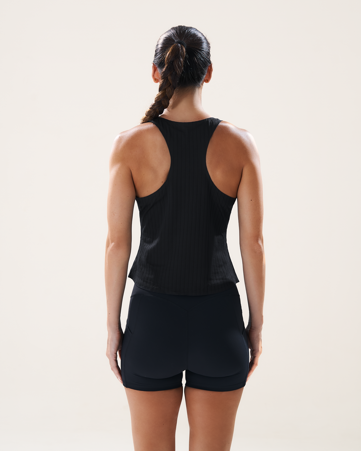 Long Run Singlet in Black Sesame