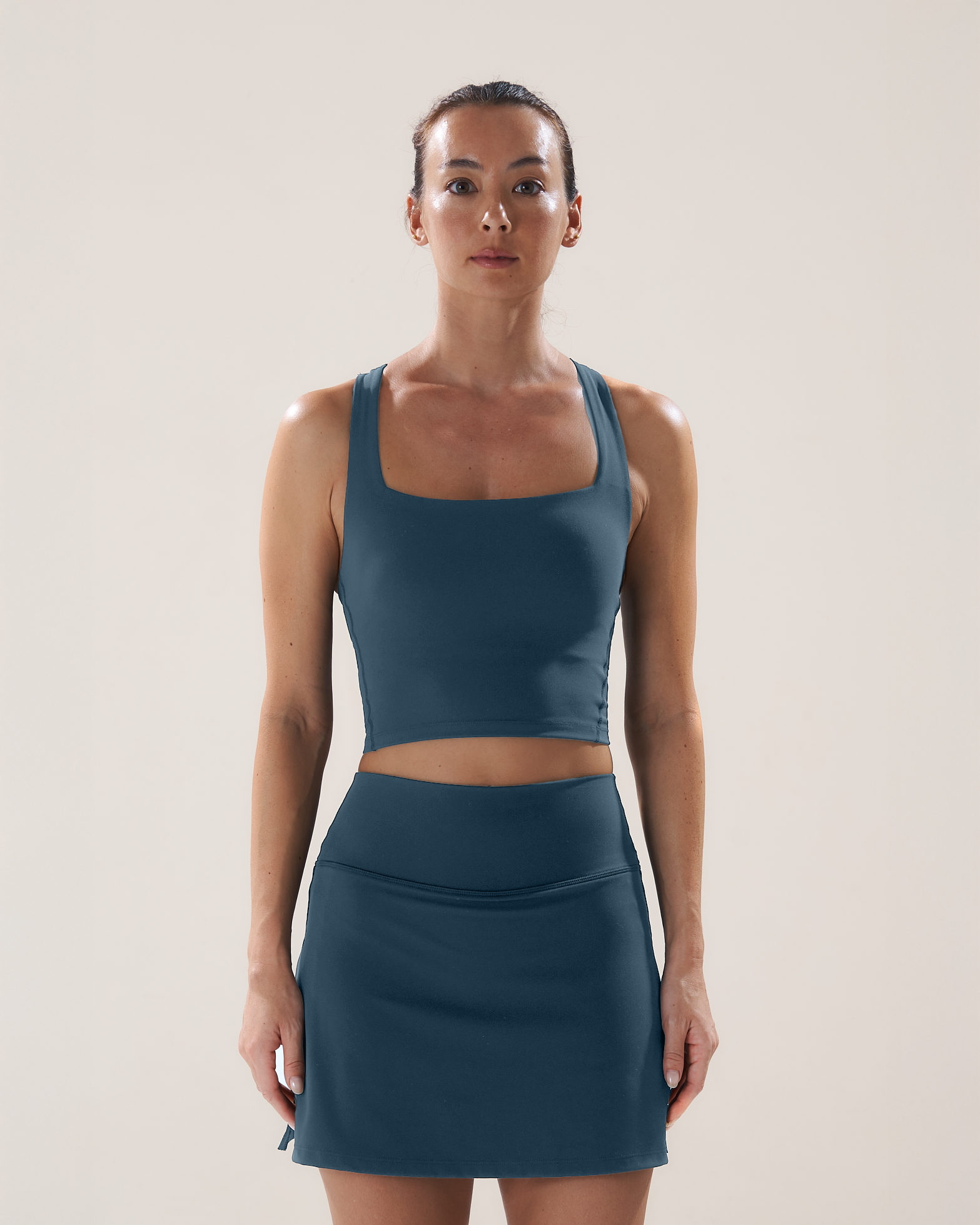 boxylonglinebra-skort-slate-1_cdab0a73-4872-4eed-b33e-7909ed1cd67f.png