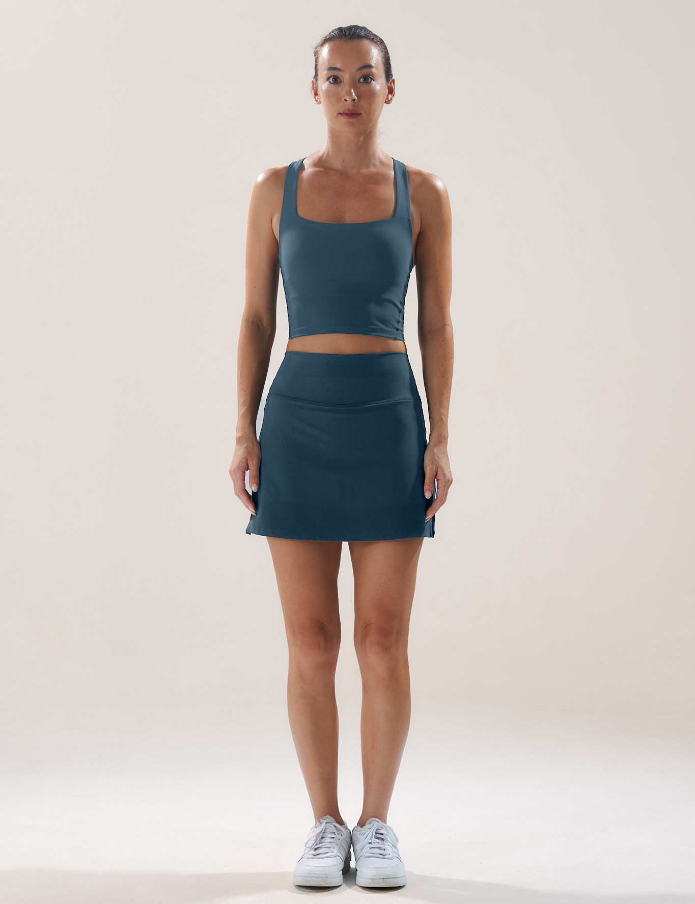 boxylonglinebra-skort-slate-2.png