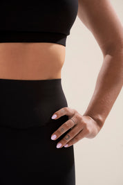 Contour Classic Leggings 2.0 in Black Sesame