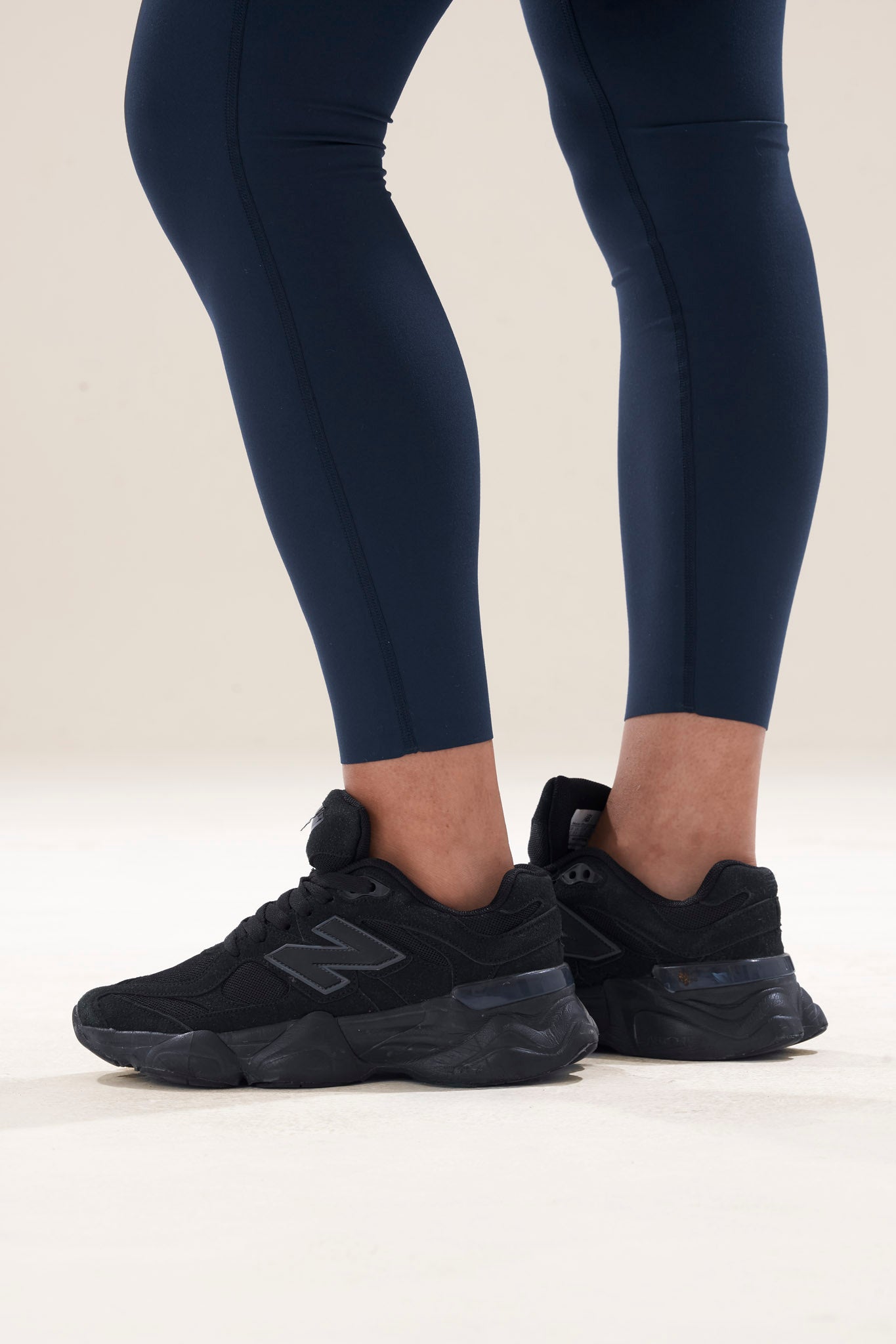 [PRE-ORDER] Contour Classic Leggings 2.0 in Dive