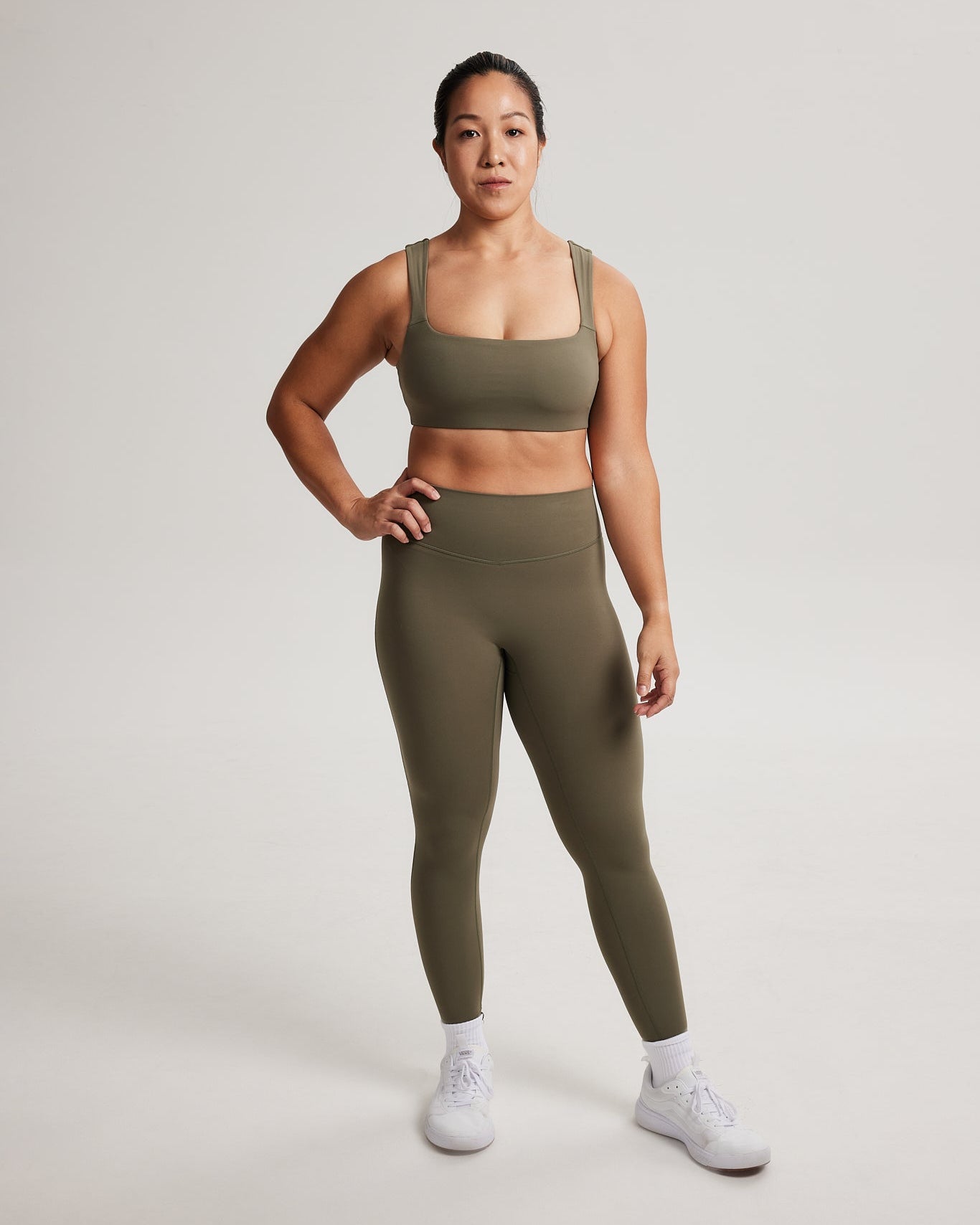 Contour Classic Leggings (Full 24") in Avocado