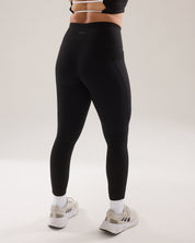 Contour Pocket Leggings (Full 24") in Black Sesame