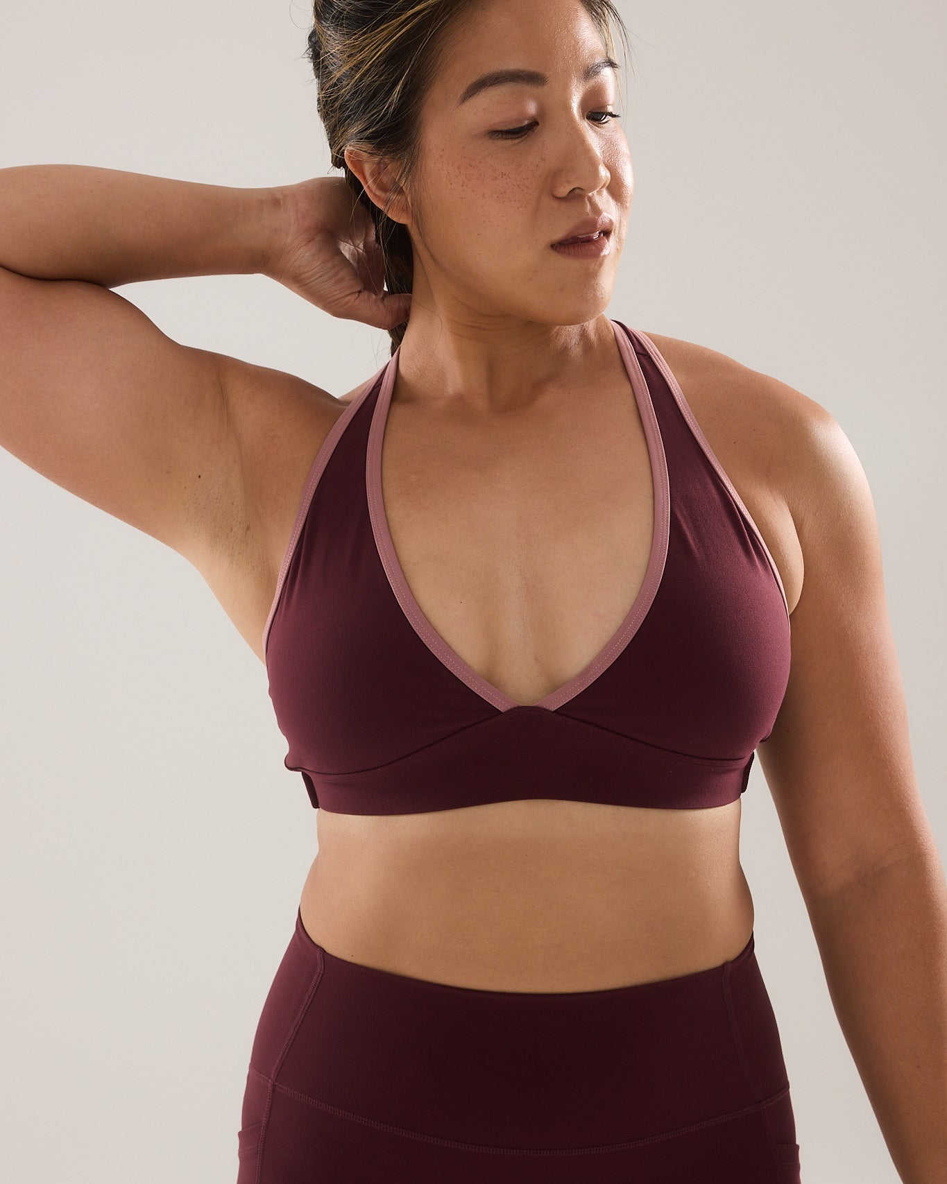 Dip Bra (Contrast) in Sister