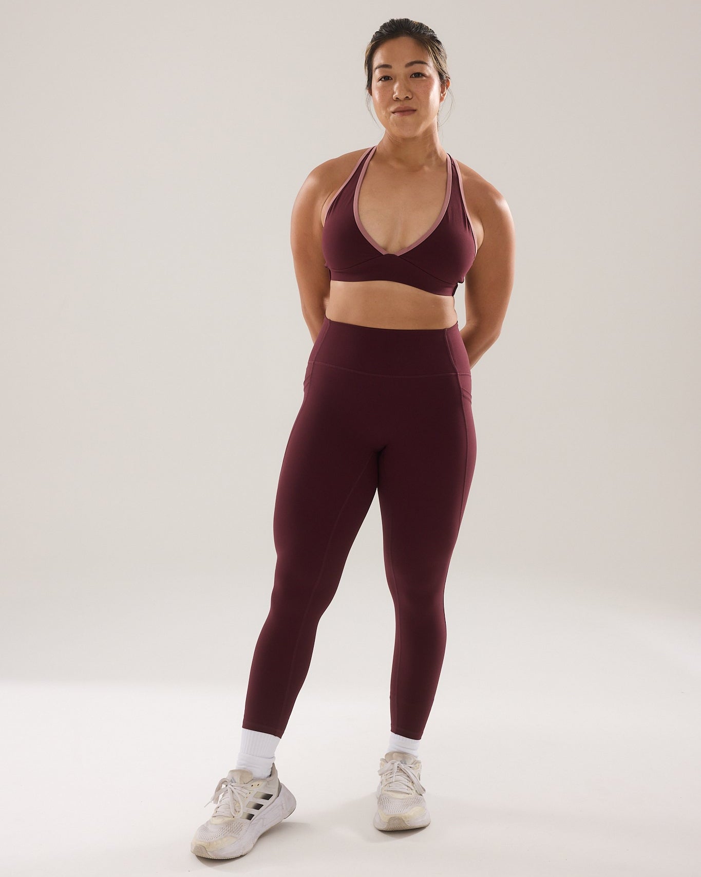 Dip Bra (Contrast) in Sister