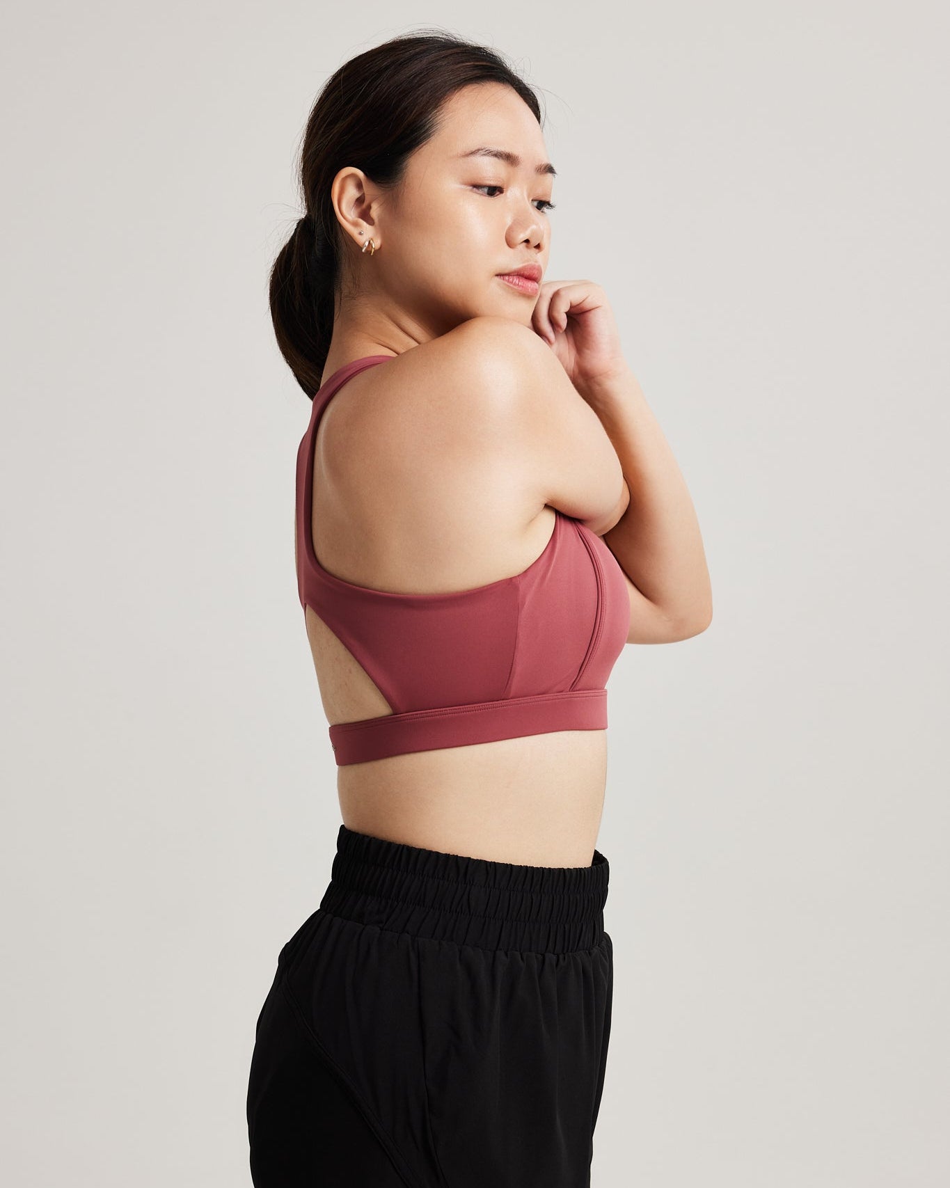 high-neck-bra-vintage_3_d4550661-6aec-489d-a076-fdbb90d4dde5.jpg