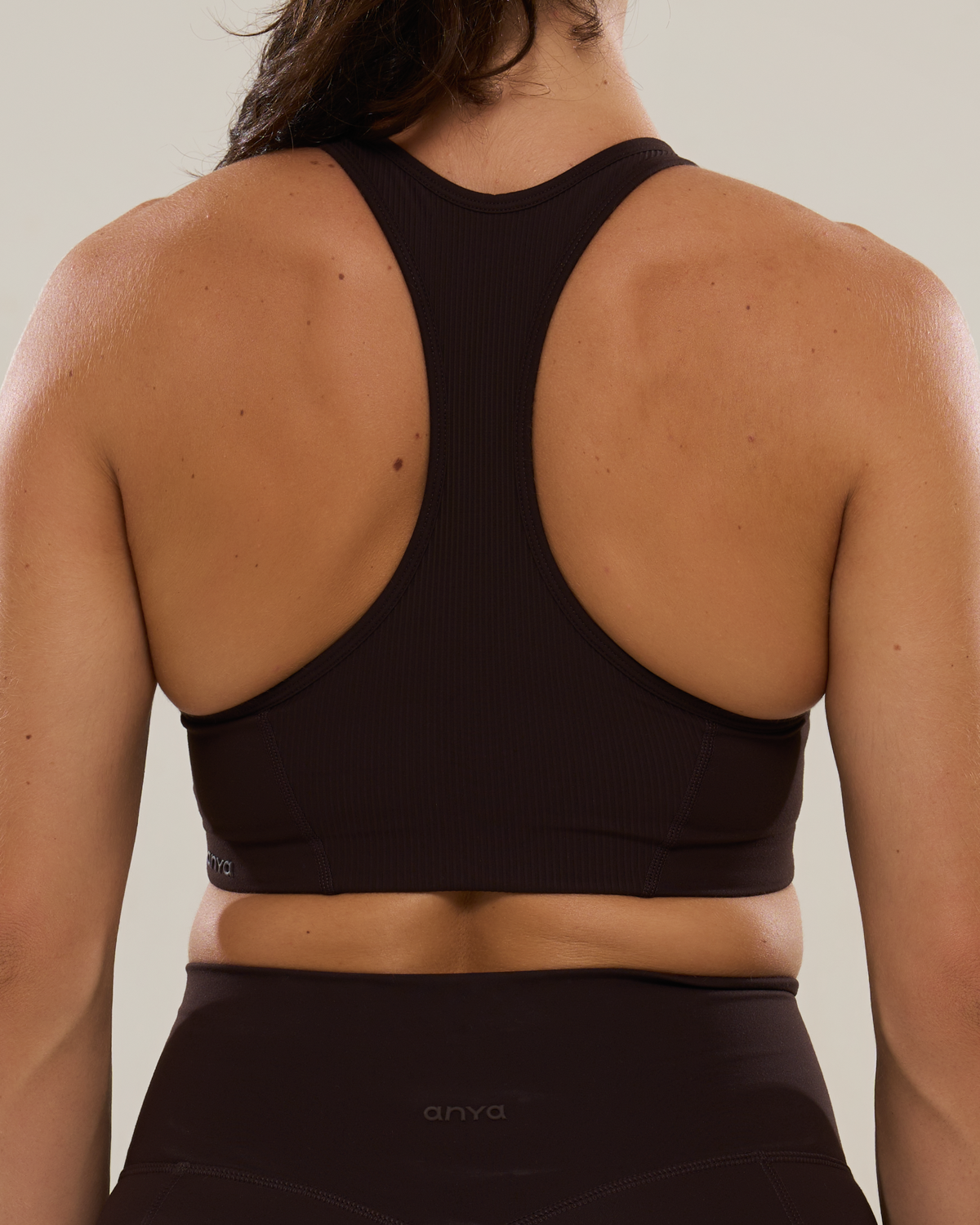 Hybrid Racer Bra in Ganache