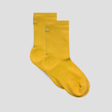 The Hybrid Training Socks in Mustard