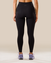 Contour Pocket Leggings 2.0 in Black Sesame