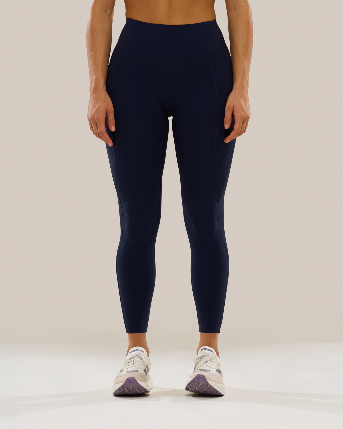 leggings-dive-1.png