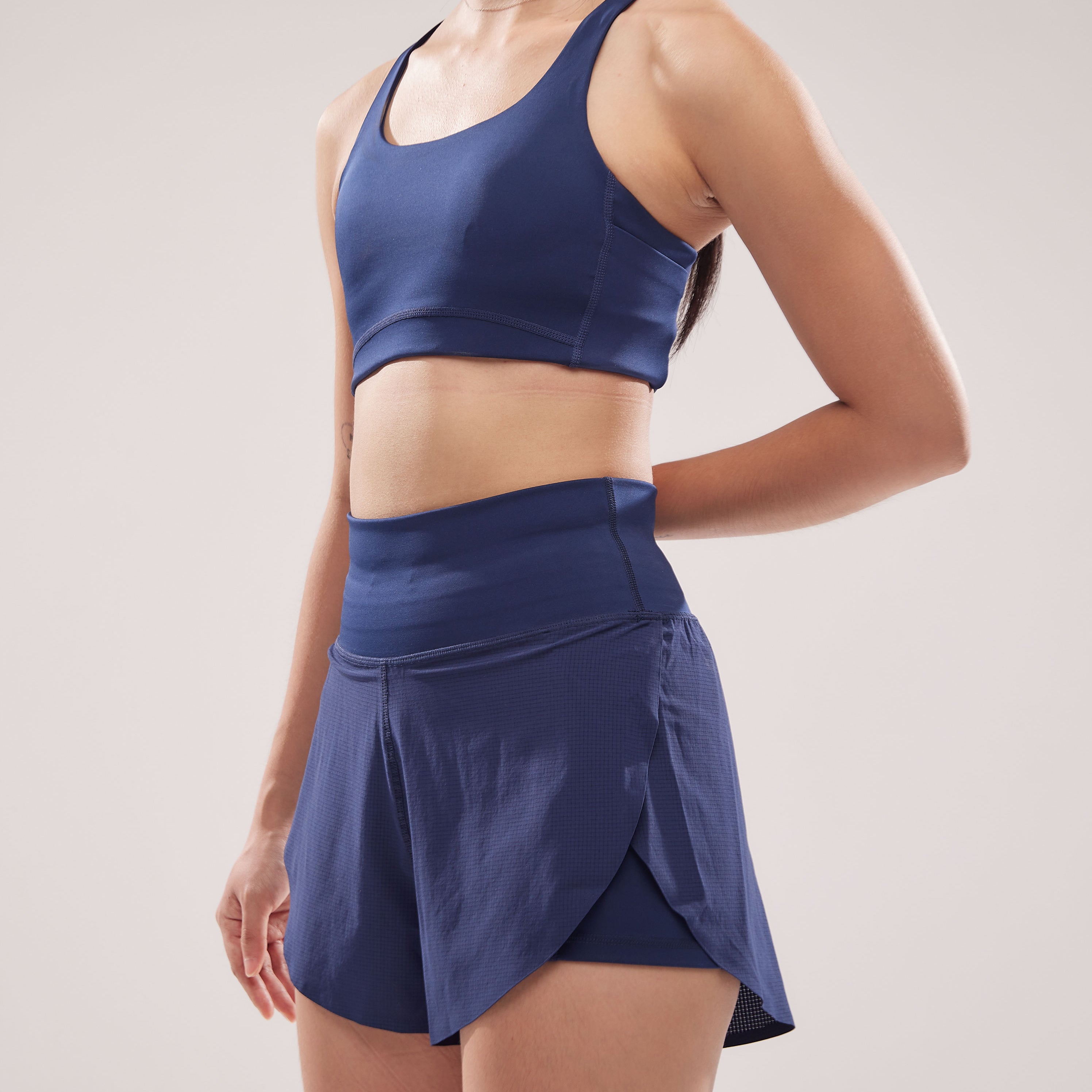mileagebra-runshorts-dive-8.jpg