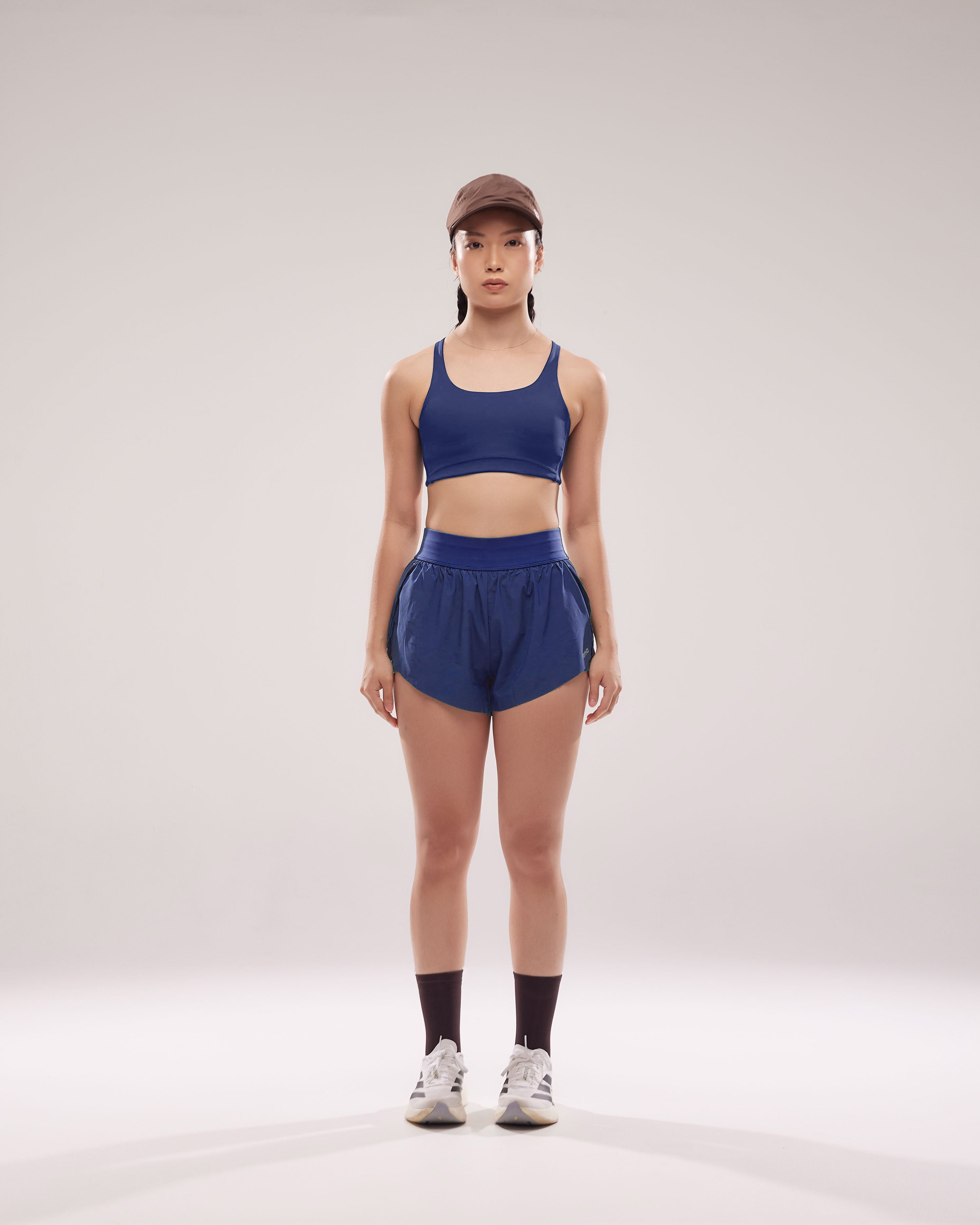 Split Shorts 2.0 in Dive
