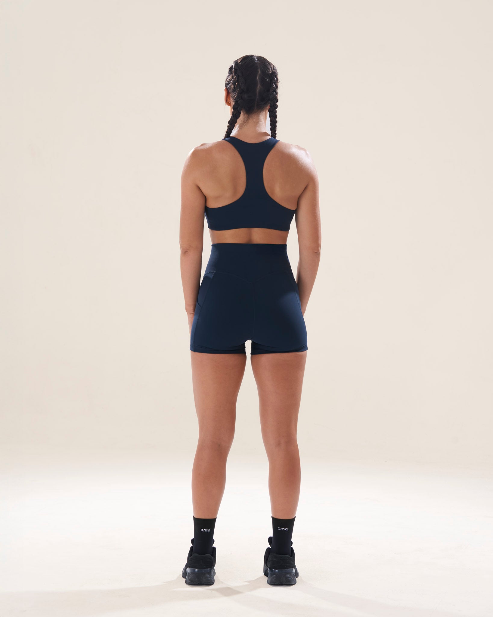 miniboxybra-dive-3.jpg