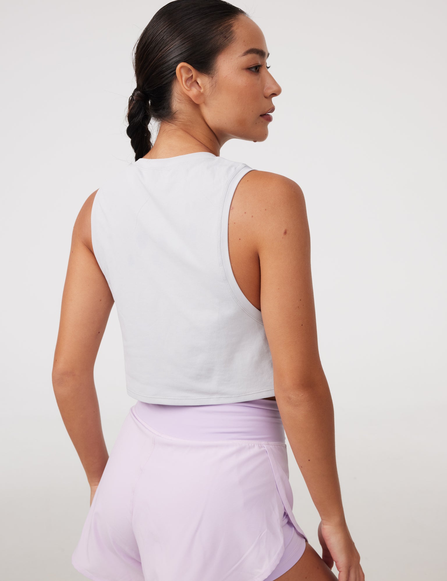muscle-crop-tank-silver_3.jpg