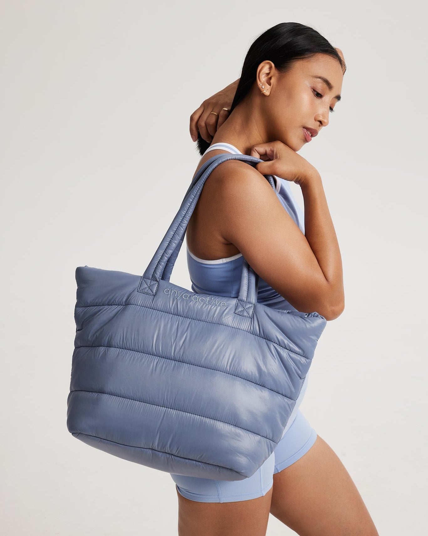 on-the-move-tote_8.jpg