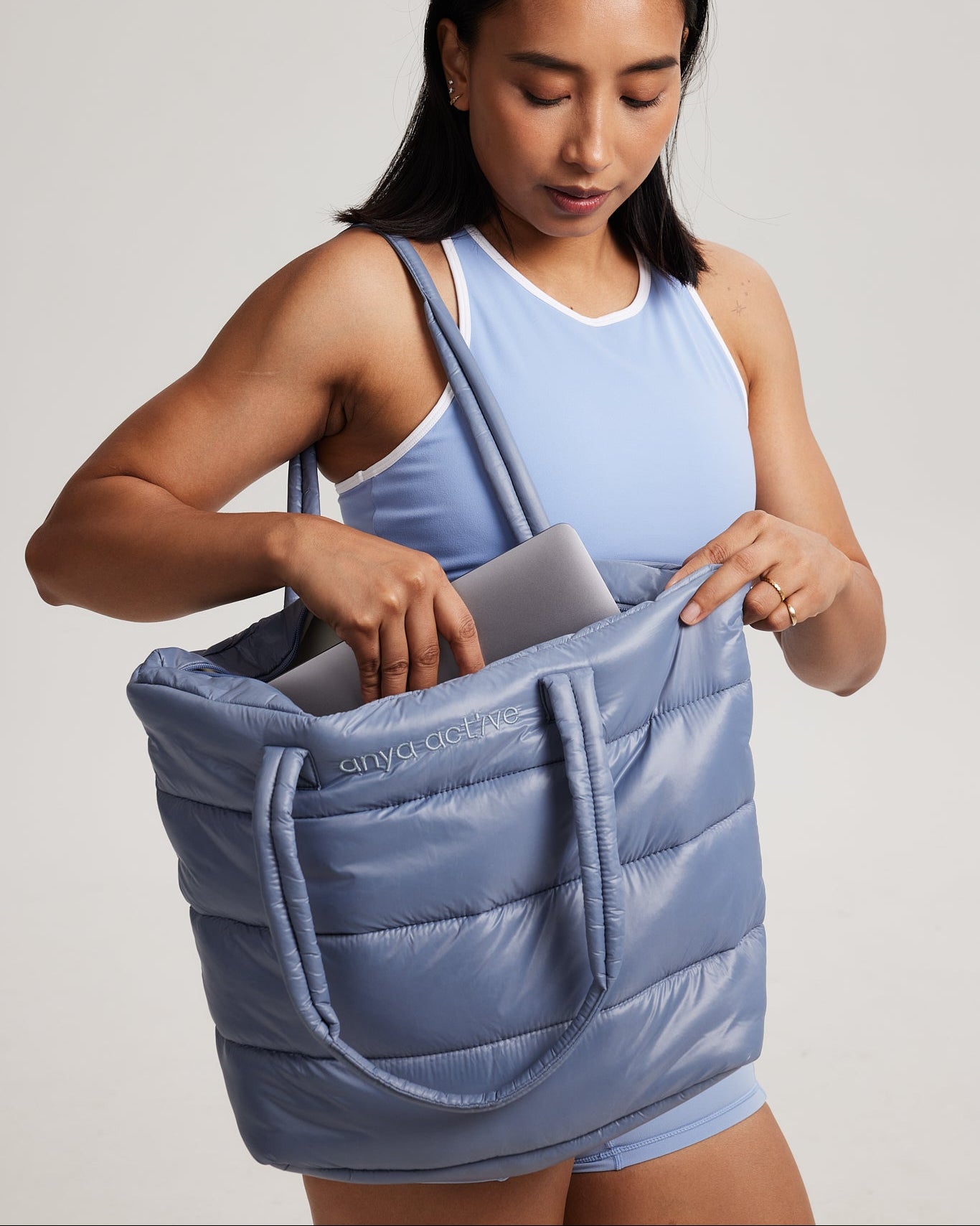 The On The Move Tote in Glacier