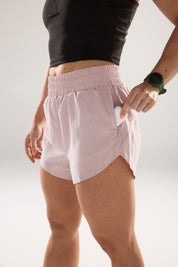 Pace Yourself Shorts (High Rise) in Lightning