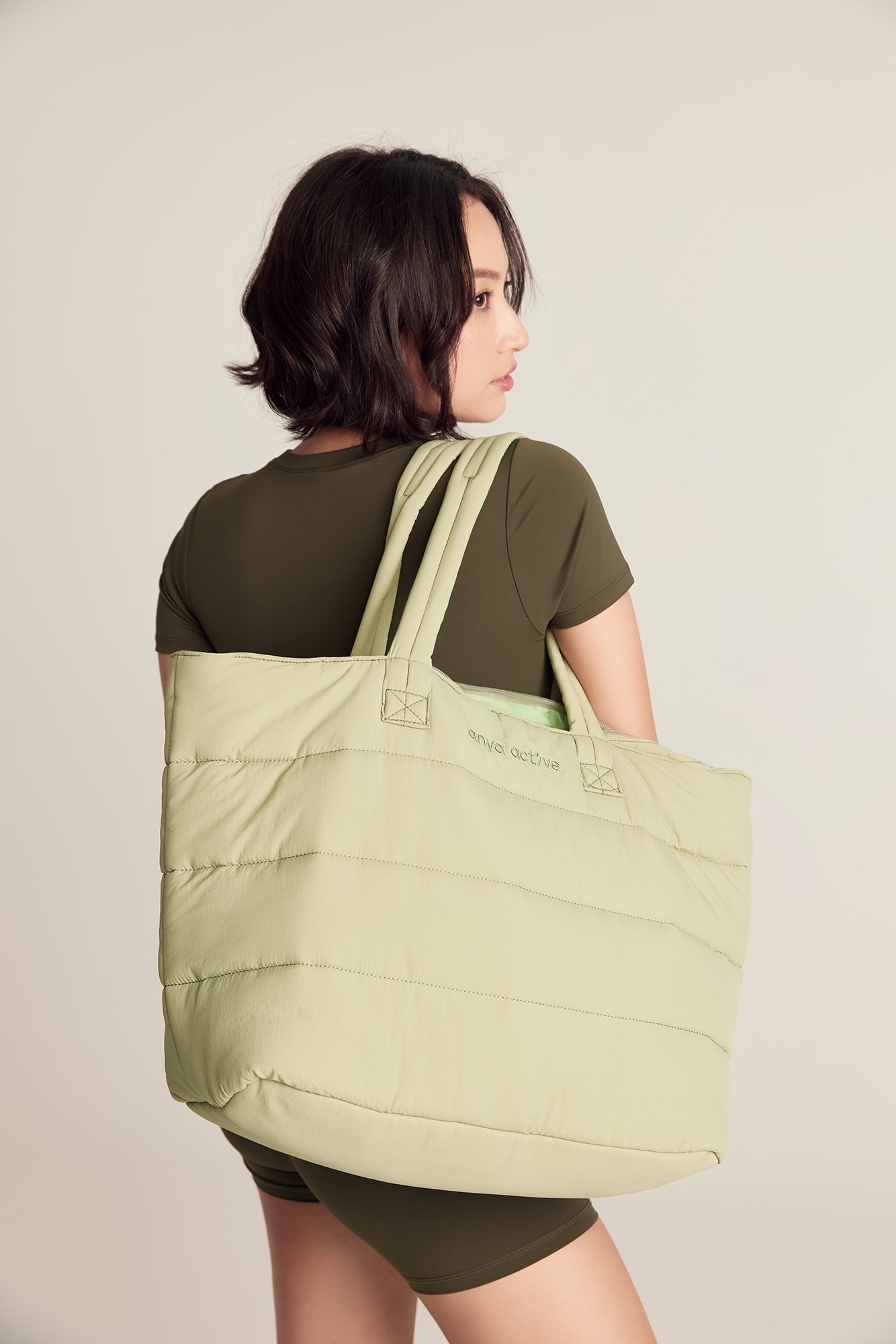 [IMPERFECT] The Oversized Plush Tote in Matcha Latte