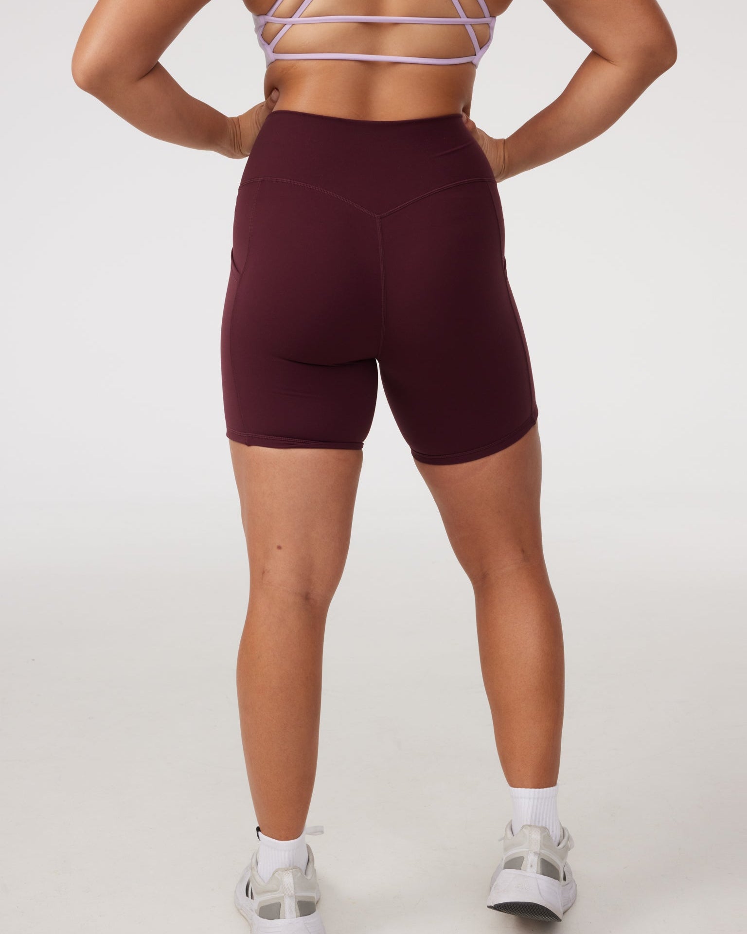 Pocket Shorts (Biker 6") in Sister
