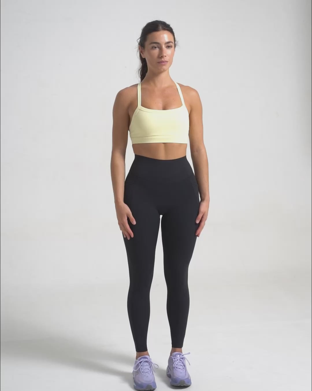 Contour Pocket Leggings 2.0 in Dive
