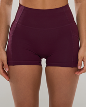 Pocket Shorts (Mini 4") in Winetasting