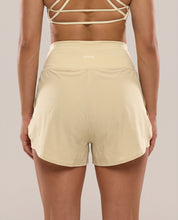 Run Shorts 3" in Lemony