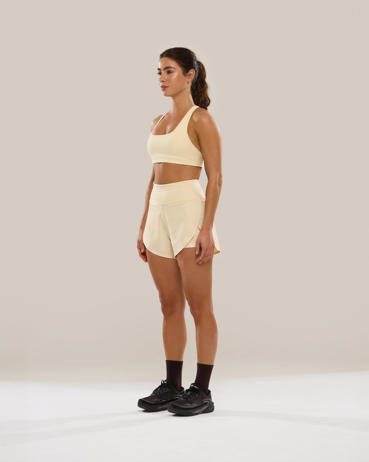 revitalise-runshorts-lemony-3.jpg