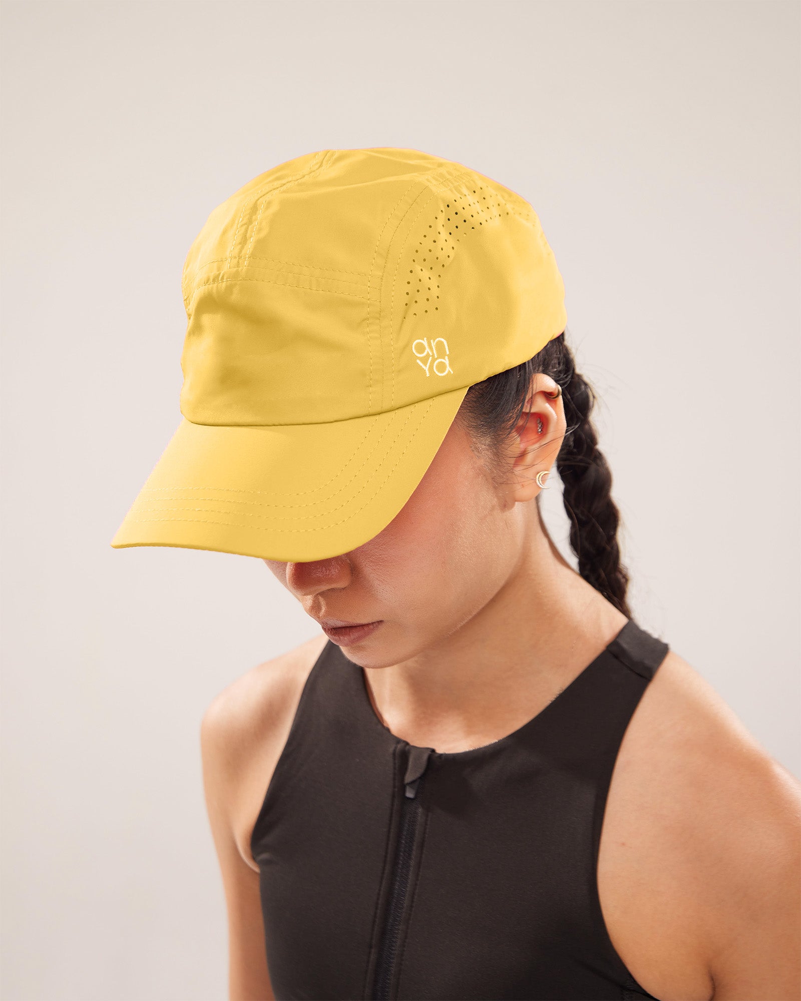 Run Cap (UV Protection) in Mustard