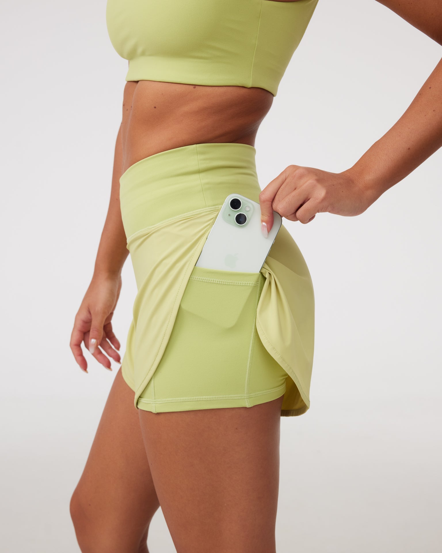 Run Shorts (Petite 3") in Zest