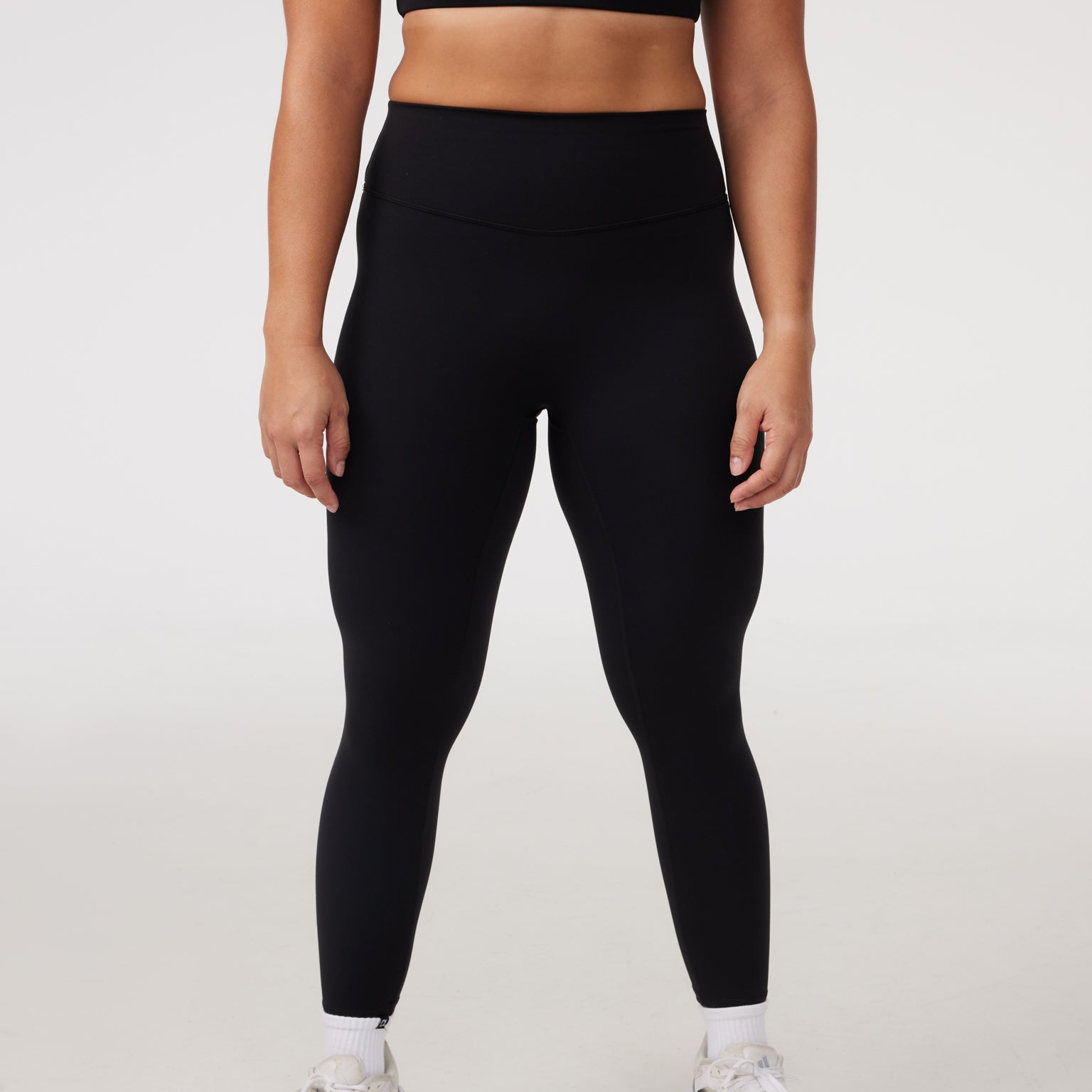 square-neck-contour-leggings-black_3.jpg