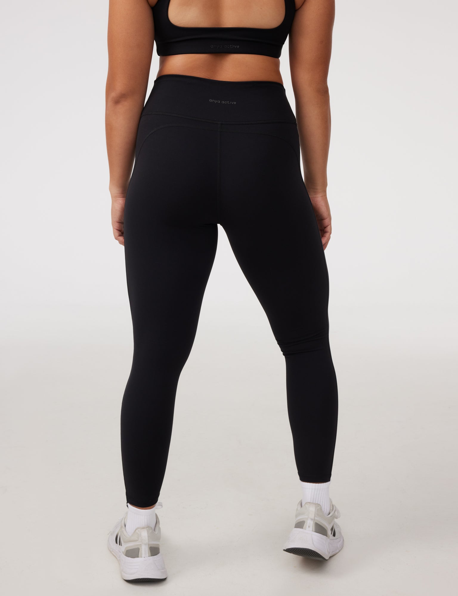 square-neck-contour-leggings-black_4.jpg