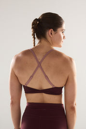 Twist Bra (Contrast) in Sister