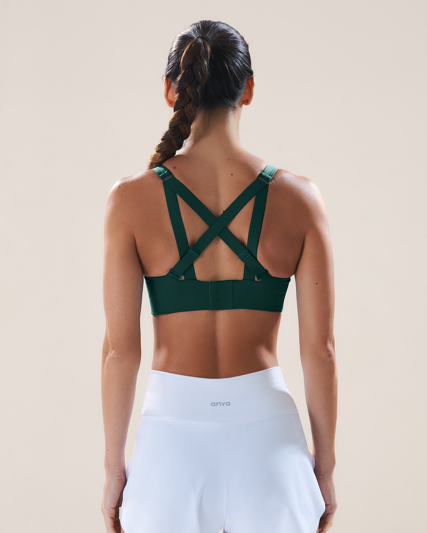 Two-Way Clasp Bra in Strike