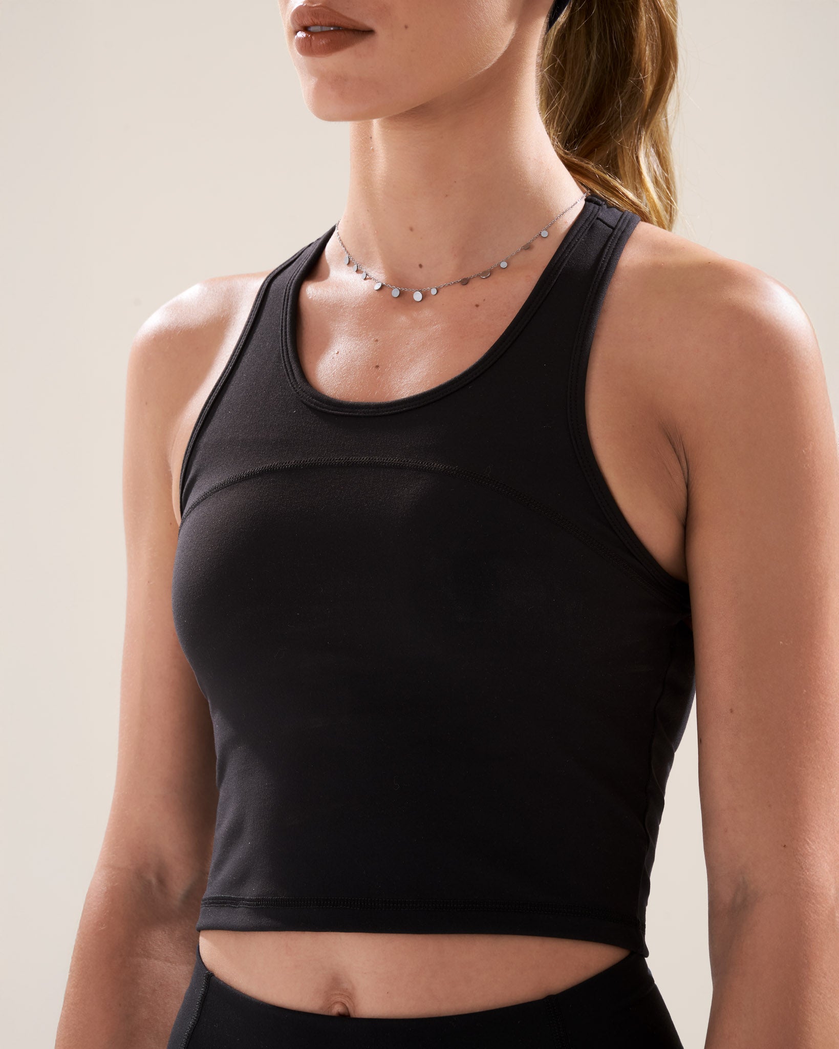 Unlock 2-in-1 Crop in Black Sesame