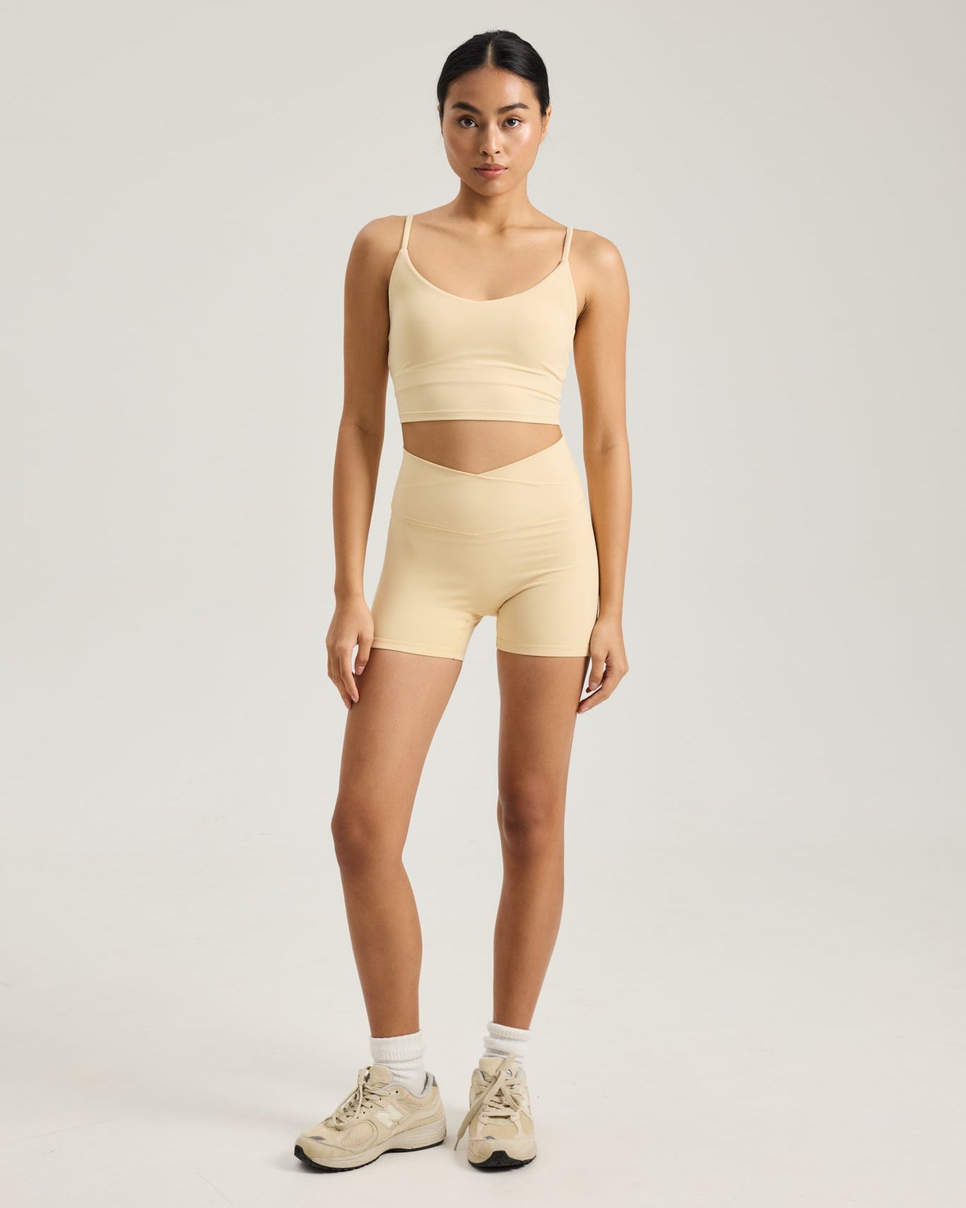 V Shorts (Mini 4") in Melt