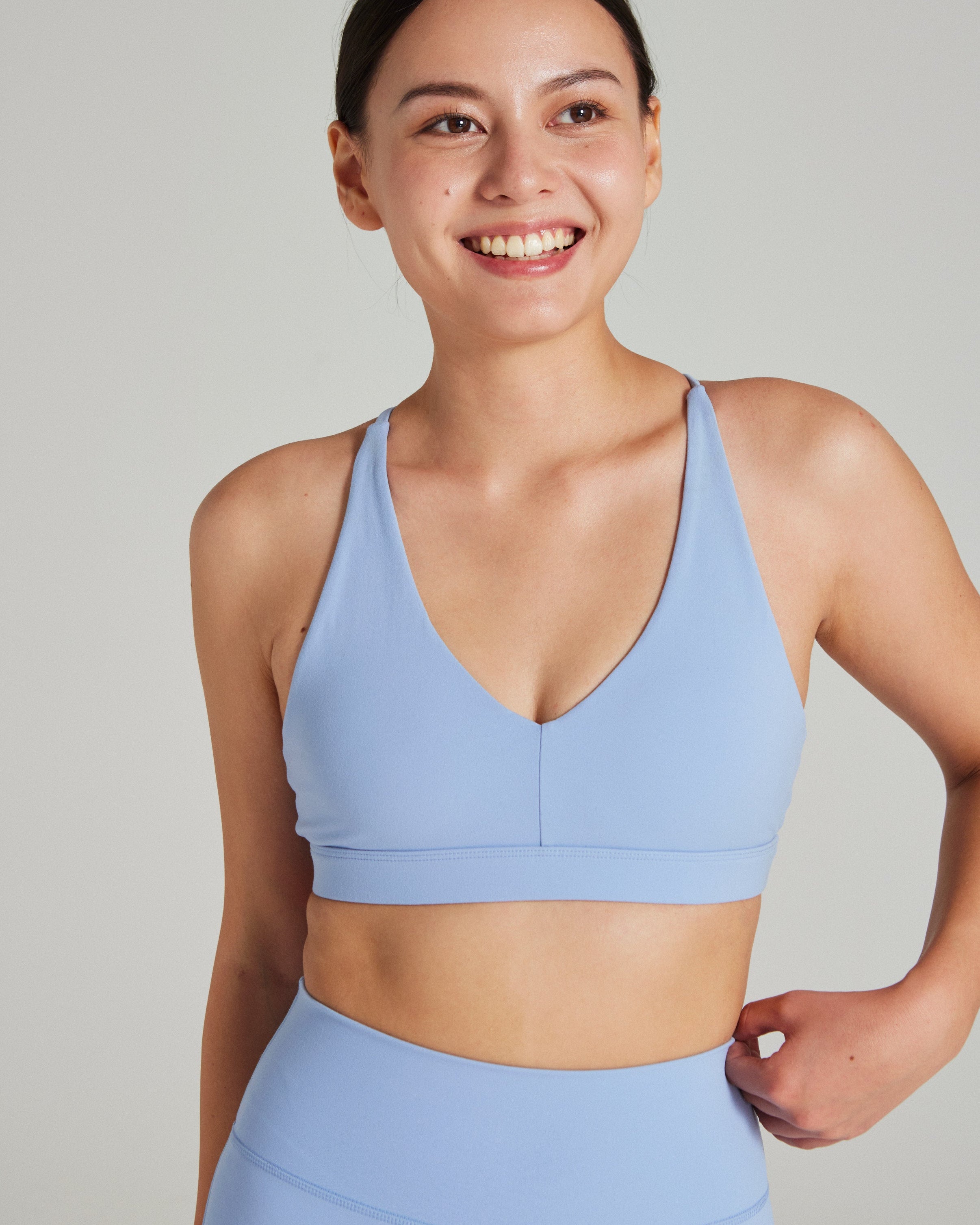 V Plunge Bra 2.0 in Moment