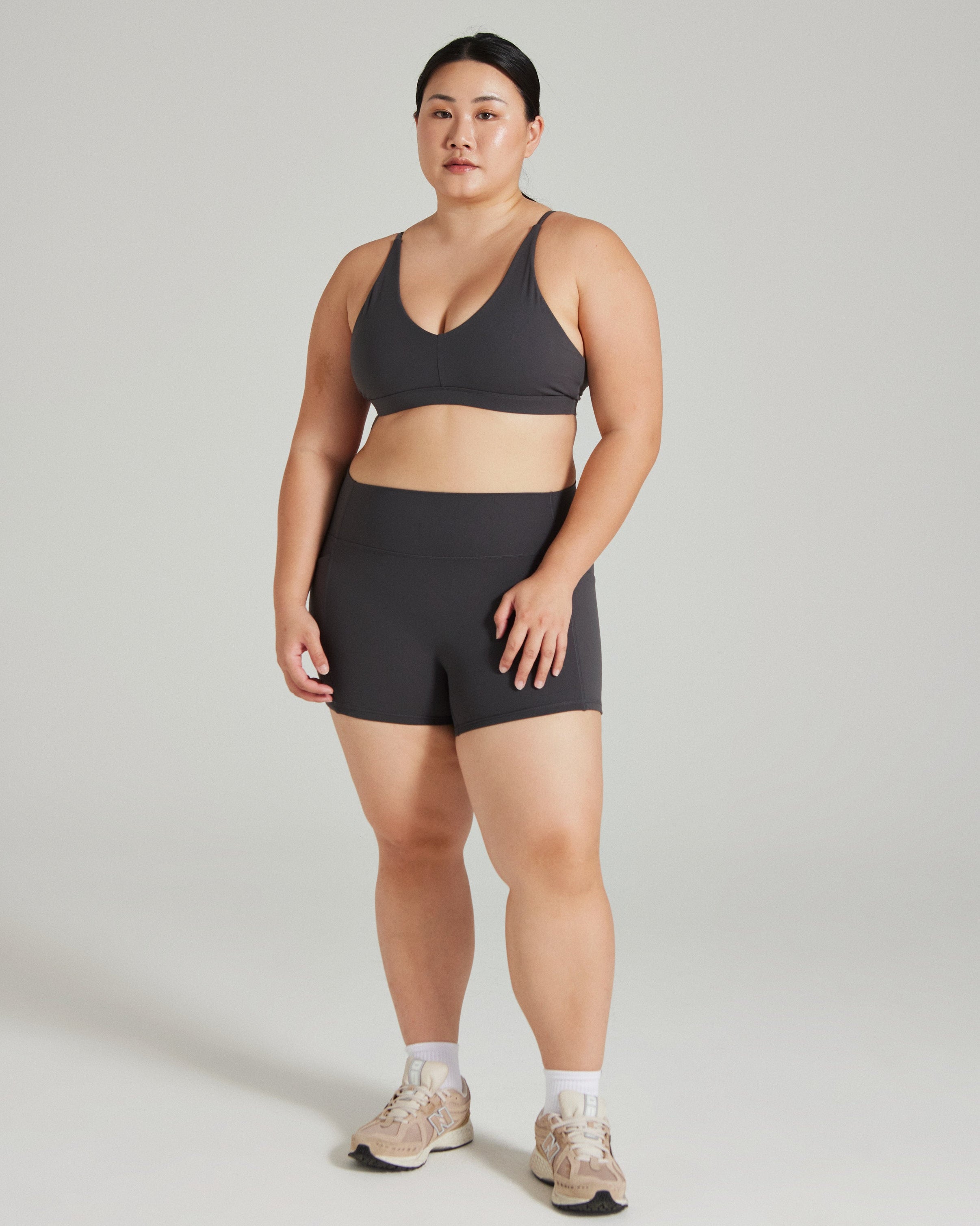 V Plunge Bra 2.0 in Stepper